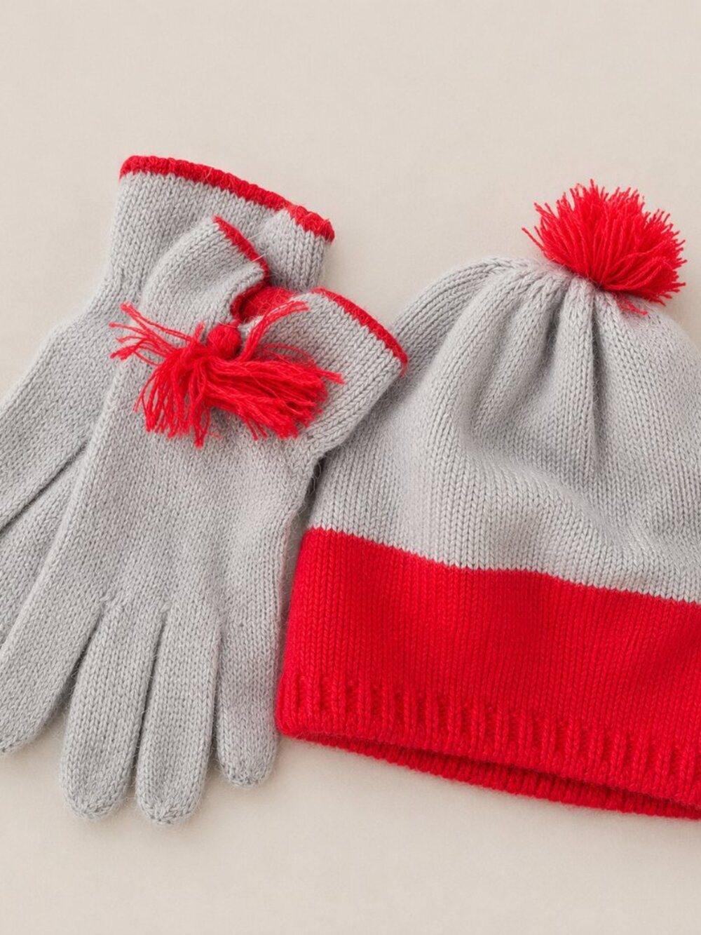 Women's Knit Hat and Glove Set